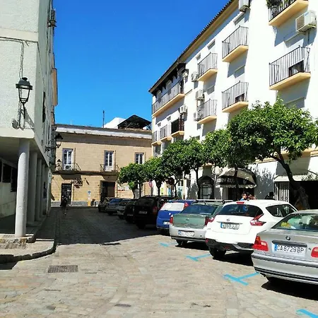 Plaza Compania Jerez Апартаменты